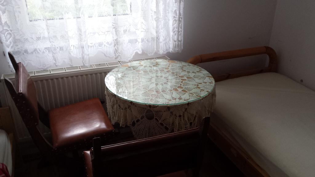 Privatunterkunft W Uzdrowisku